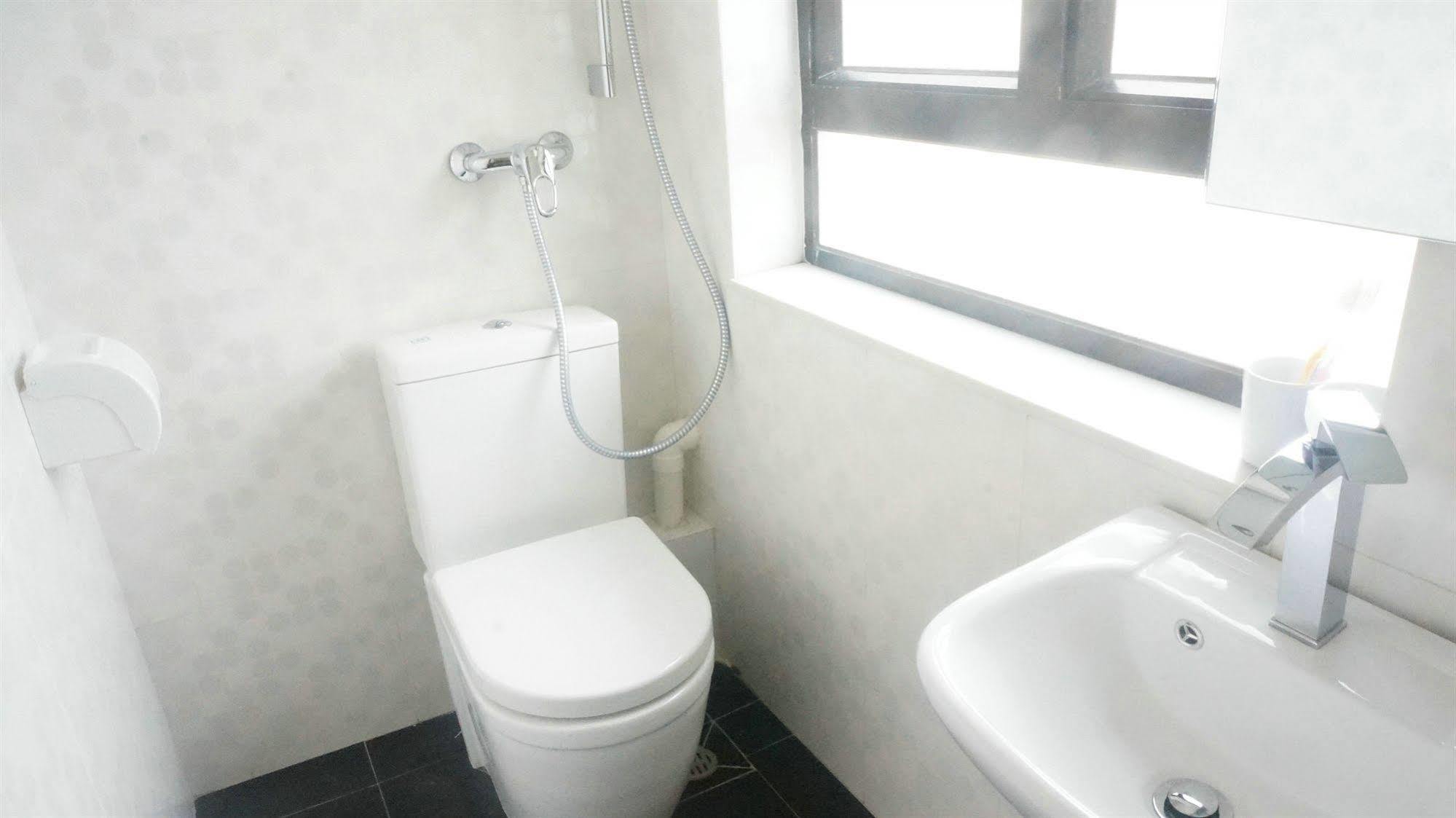 Kowloon Mongkok 1812 Guest House Hong Kong Dış mekan fotoğraf